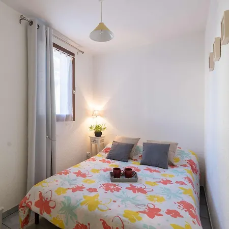 Apartment T2 Avec Jardinet, Parking Et Casier A Skis, Quartier Thermal, Proche Telecabine, 2 Etoiles - Fr-1-296-171